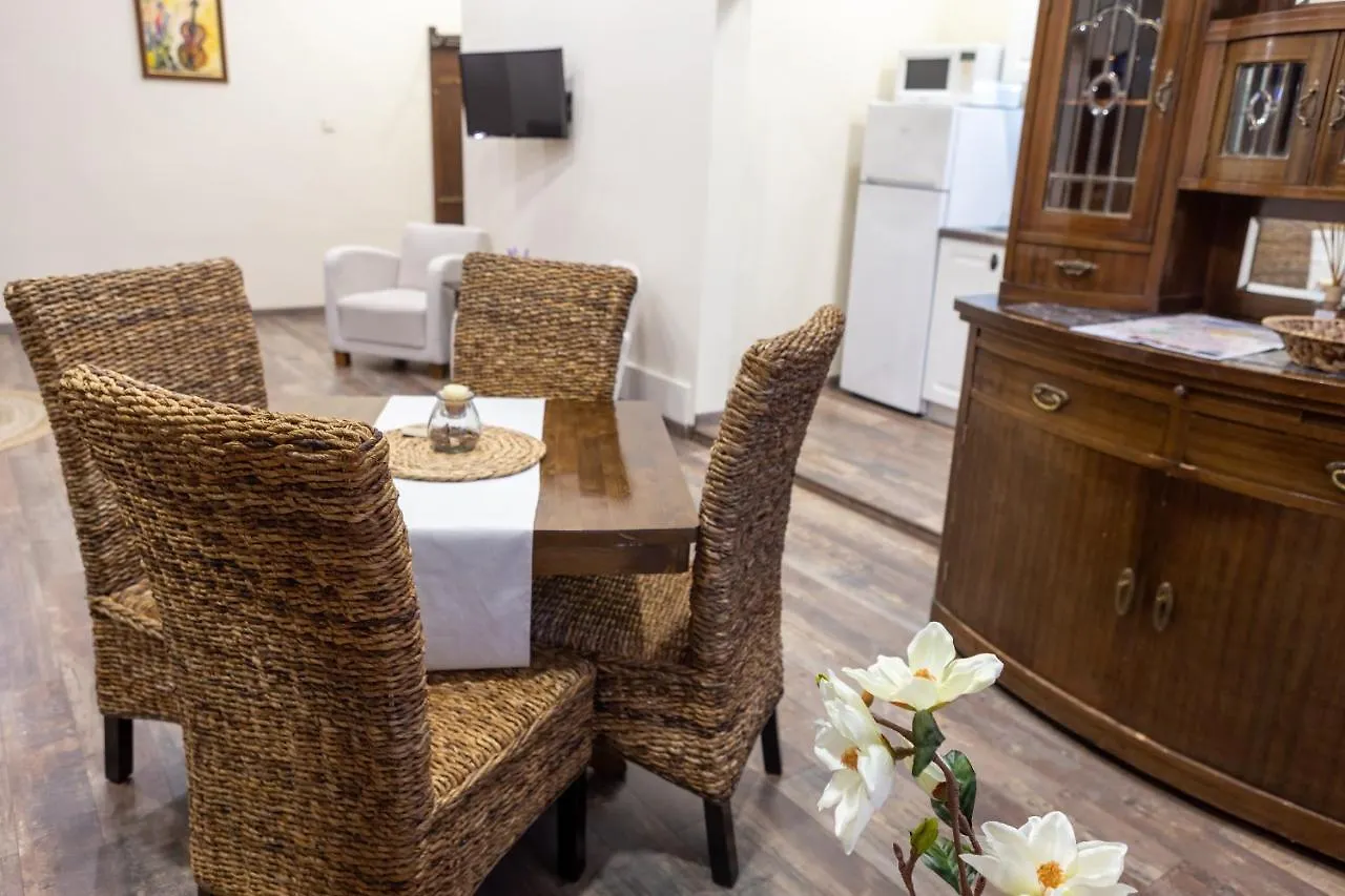 Central Loft Filibe 0*,  Bulgaristan